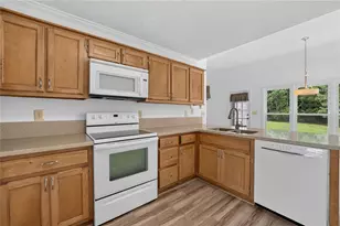 155 Noble Forest Dr, Fayetteville, GA 30215 - Photo 12