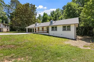 453 Edwards Ct, Lawrenceville, GA 30044 - Photo 2