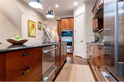 3560 Roswell Road NW #57, Atlanta, GA 30305 - Photo 10