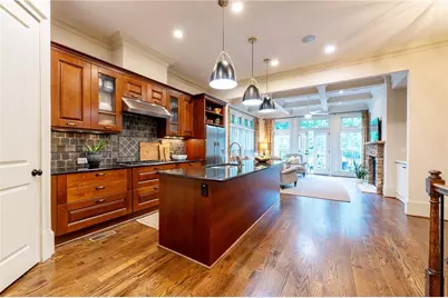 3560 Roswell Road NW #57, Atlanta, GA 30305 - Photo 8