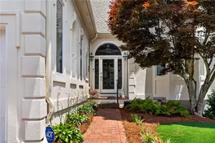 5327 Claridge Square, Dunwoody, GA 30338 - Photo 2