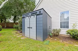 2034 Crestview Way, Woodstock, GA 30188 - Photo 32