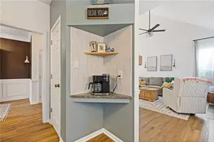 2034 Crestview Way, Woodstock, GA 30188 - Photo 16
