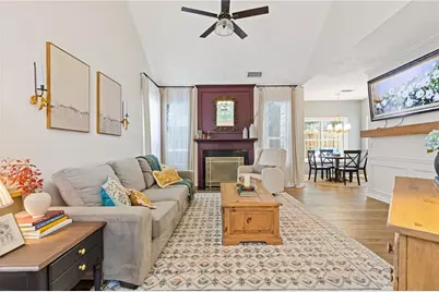 2034 Crestview Way, Woodstock, GA 30188 - Photo 6