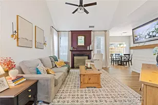 2034 Crestview Way, Woodstock, GA 30188 - Photo 6