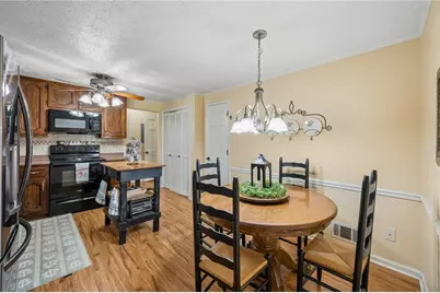 5137 Camilla Court SW, Lilburn, GA 30047 - Photo 14