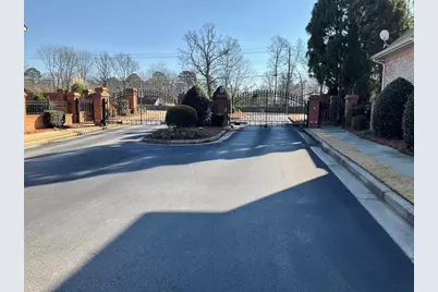6193 Spalding Drive, Peachtree Corners, GA 30092 - Photo 40