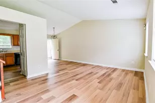 2042 Mallard Way, Lithonia, GA 30058 - Photo 4
