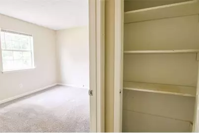 2042 Mallard Way, Lithonia, GA 30058 - Photo 16