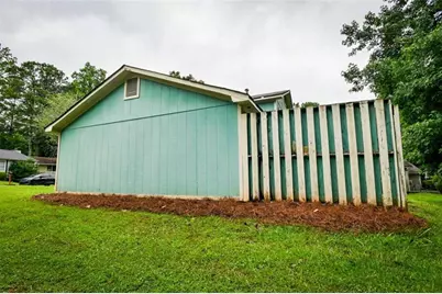 2042 Mallard Way, Lithonia, GA 30058 - Photo 36