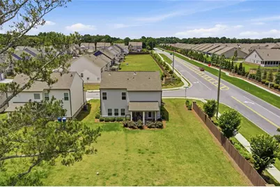 2700 Westgate Park Drive, Loganville, GA 30052 - Photo 4
