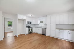 3425 Pebble Hill Dr, Marietta, GA 30062 - Photo 6