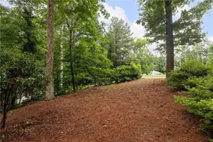 3425 Pebble Hill Dr, Marietta, GA 30062 - Photo 36