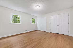 3425 Pebble Hill Dr, Marietta, GA 30062 - Photo 14