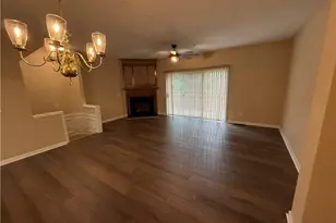 161 Riverstone Commons Cir, Canton, GA 30114 - Photo 2