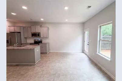 5053 Pioneer Parkway, McDonough, GA 30253 - Photo 8