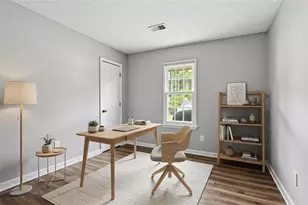 5202 Scarbrough Ln, Stone Mountain, GA 30088 - Photo 6
