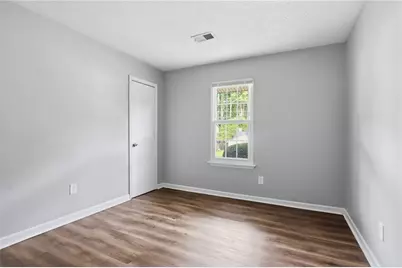 5202 Scarbrough Lane, Stone Mountain, GA 30088 - Photo 16