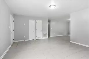 5202 Scarbrough Ln, Stone Mountain, GA 30088 - Photo 26