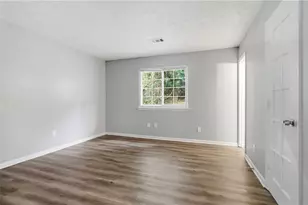 5202 Scarbrough Ln, Stone Mountain, GA 30088 - Photo 20
