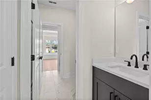 10015 Rupple Ln, Johns Creek, GA 30005 - Photo 18