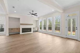 10015 Rupple Ln, Johns Creek, GA 30005 - Photo 12