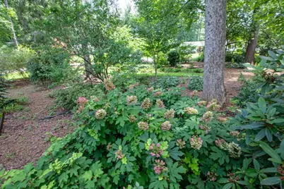 2571 Sandy Court, Marietta, GA 30066 - Photo 8