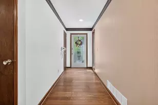 2571 Sandy Ct, Marietta, GA 30066 - Photo 12