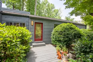 2571 Sandy Ct, Marietta, GA 30066 - Photo 10