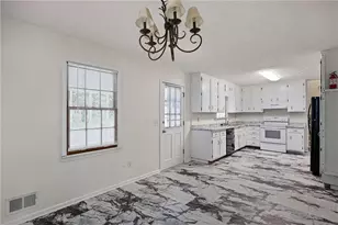 4220 Terrace Dr, Acworth, GA 30101 - Photo 16