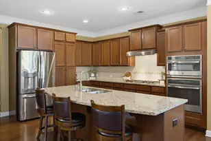 870 Grand Reserve Dr, Suwanee, GA 30024 - Photo 10
