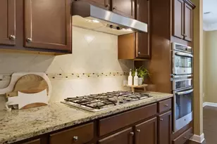 870 Grand Reserve Dr, Suwanee, GA 30024 - Photo 12