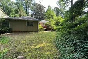 2561 Midway Rd, Decatur, GA 30030 - Photo 16