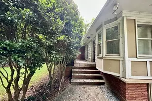 2561 Midway Rd, Decatur, GA 30030 - Photo 1