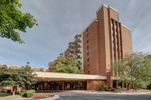 300 Johnson Ferry Road NE, Atlanta, GA 30328 - Photo 50