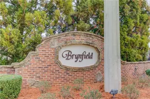 2718 Beynon Ln, Suwanee, GA 30024 - Photo 4