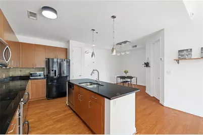 711 Cosmopolitan Drive NE #300, Atlanta, GA 30324 - Photo 4