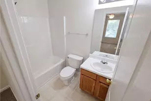 220 Fox Creek Blvd, Woodstock, GA 30188 - Photo 10