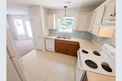 220 Fox Creek Boulevard, Woodstock, GA 30188 - Photo 2