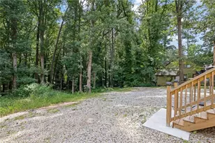 1138 Carla Joe Dr SW, Lilburn, GA 30047 - Photo 36