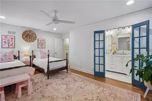 372 Pine Forest Rd, Atlanta, GA 30342 - Photo 20