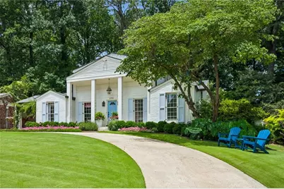 372 Pine Forest Road, Atlanta, GA 30342 - Photo 2