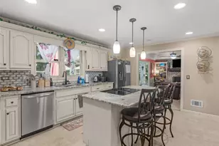 1310 Vineyard Dr, Conyers, GA 30013 - Photo 10