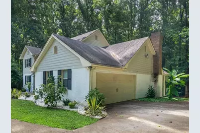1310 Vineyard Drive, Conyers, GA 30013 - Photo 2