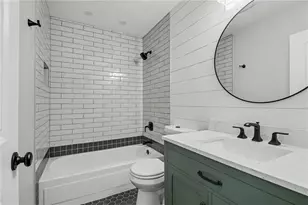 445 Taberwood Way, Roswell, GA 30076 - Photo 16