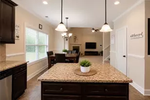 1246 Foxcreek Dr, McDonough, GA 30252 - Photo 6