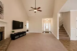 1246 Foxcreek Dr, McDonough, GA 30252 - Photo 4