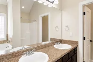 1246 Foxcreek Dr, McDonough, GA 30252 - Photo 12