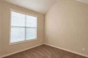 1246 Foxcreek Dr, McDonough, GA 30252 - Photo 16