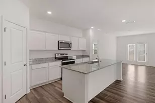 214 Georgian Wy, Locust Grove, GA 30248 - Photo 2